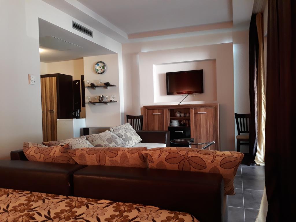 Private Apartments In Hotel Dolce Vita Goldstrand Exterior foto